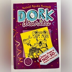 📚 Dork Diaries: Tales from a Not-So-Popular Party Girl by Rachel Renée Russell